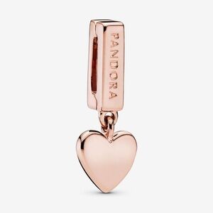Pandora Rose Heart Pendant Reflections